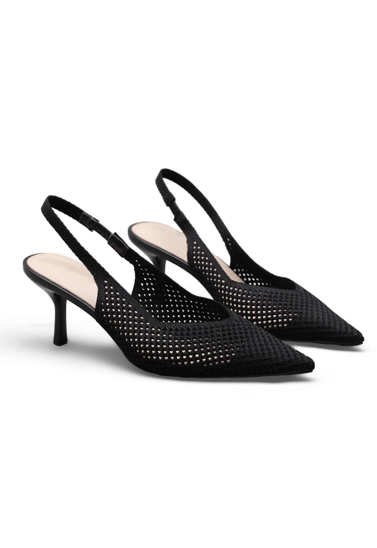 Noire Couture — vue de face, escarpin noir élégant
